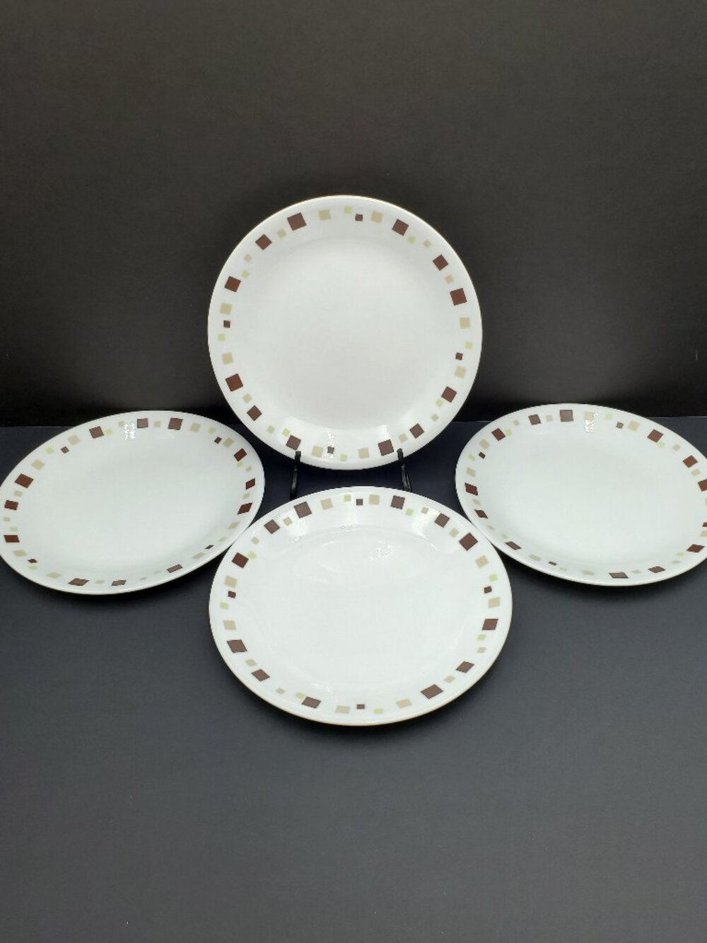 Corelle Geometric Luncheon Plates Corning Brown & Tan Squares Salad Plates